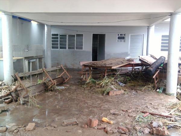 Chuva causa destrui&ccedil;&atilde;o em Floriano Reda&ccedil;&atilde;o(Imagem:Reda&ccedil;&atilde;o)