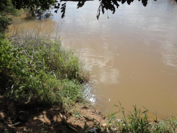 Rio Parna&iacute;ba(Imagem:Floriano News)