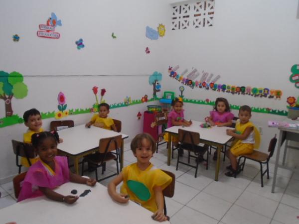 Escola Mega de Floriano realizar&aacute; festa da P&aacute;scoa.(Imagem:FlorianoNews)
