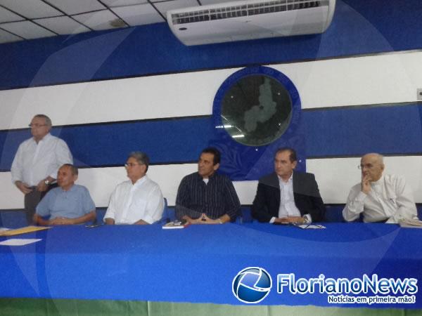 Funda&ccedil;&atilde;o Floriano Clube lan&ccedil;ou terceira edi&ccedil;&atilde;o da Cole&ccedil;&atilde;o Florianenses.(Imagem:FlorianoNews)