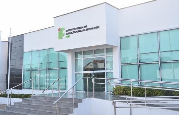 IFPI abre inscrições para seleção de professor substituto de espanhol em Parnaíba