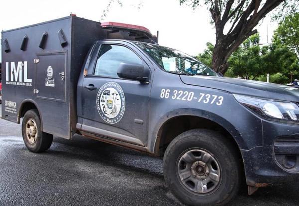 Homem é assassinado com três facadas no peito em Parnaíba, litoral do Piauí.(Imagem:Renato Andrade/Cidadeverde.com )