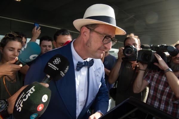 Advogado que depositou cláusula de Neymar em 2017 é visto em Barcelona e esquenta rumores