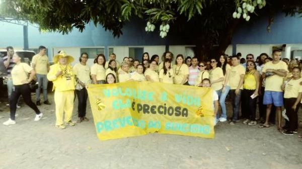 Caminhada alerta para prevenção ao suicídio e valorização à vida em Floriano