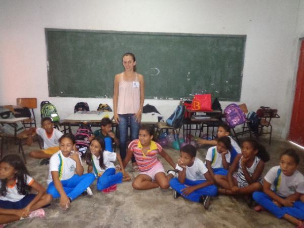 Os Brincantes de Pedagogia realizaram projeto O Contador de Estórias em Floriano.(Imagem:FlorianoNews)