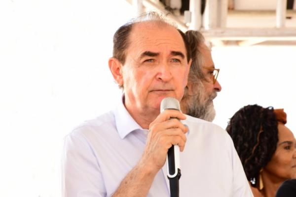 Prefeito Ant&ocirc;nio Reis (Imagem:Secom)