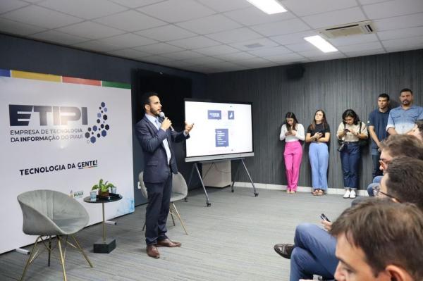 Escola de Governo capacita servidores e emite mais de 4 mil certificados de cursos em 2024.(Imagem:Divulgação)