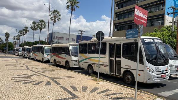Governo abre credenciamento para transporte alternativo intermunicipal; serviço está suspenso desde