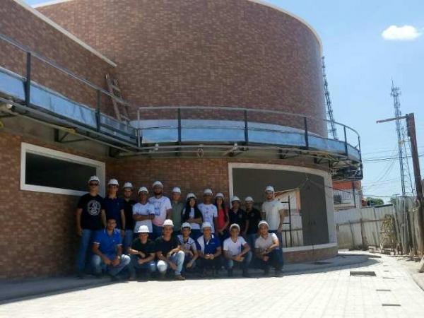 Alunos do curso de Engenharia Civil da FAESF realizam visita t&eacute;cnica a constru&ccedil;&otilde;es de Floriano.(Imagem:FAESF )
