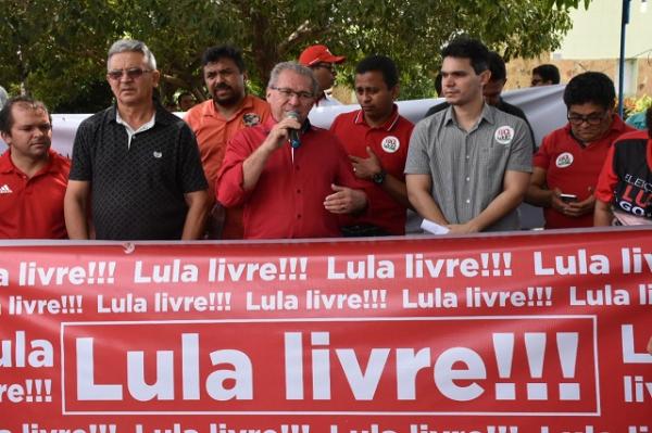 Caravana a favor do Lula irá percorrer mais 13 municípios no Piauí