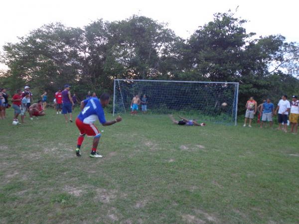 Ap&oacute;s empate, Passagem Danta bate Brahma nos p&ecirc;naltis.(Imagem:FlorianoNews)
