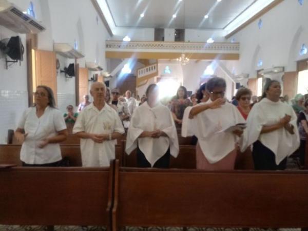 Missa celebra S&atilde;o Pedro de Alc&acirc;ntara e Dia do Piau&iacute; em Floriano.(Imagem:FlorianoNews)