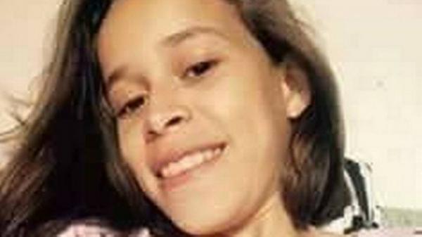 Família se nega a enterrar jovem declarada morta há dois dias: "Ela se mexeu"