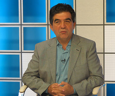 Líder diz que governo só dará aumento referente à inflação
