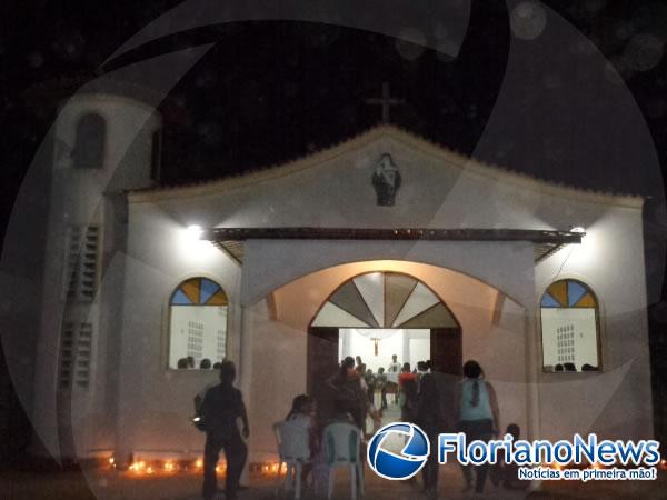 Prociss&atilde;o e missa encerraram festejo de Santa Rita de C&aacute;ssia em Floriano.(Imagem:FlorianoNews)
