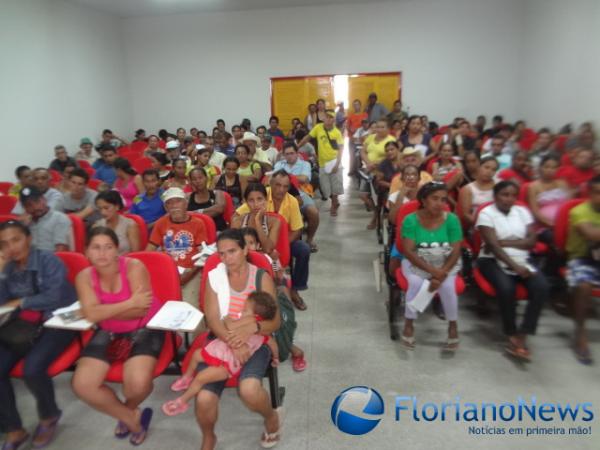 Fam&iacute;lias s&atilde;o beneficiadas com Agroamigo em Bar&atilde;o de Graja&uacute;.(Imagem:FN)