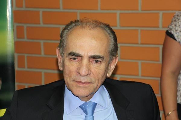 Deputado Marcelo Castro afirma que busca o consenso para ser o líder do PMDB na Câmara