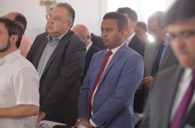 Franzé Silva e Francisco Costa lamentam situação dos Yanomamis e parabenizam atuação do Governo