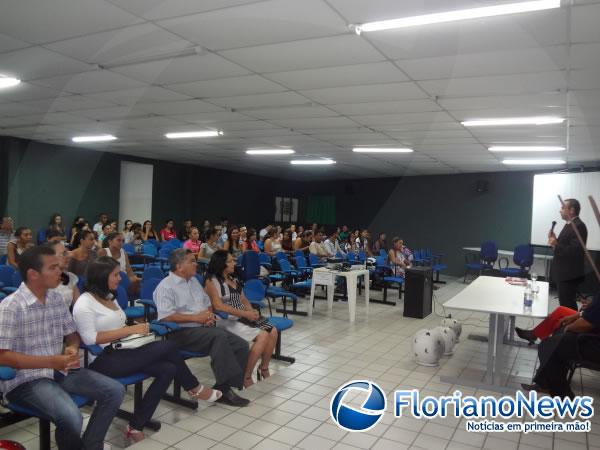 Palestra ministrada pelo Prof. Jorge Rio abordou