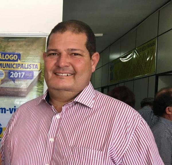 Prefeito Betão é acusado de ameaçar e agredir vereador em Luzilândia