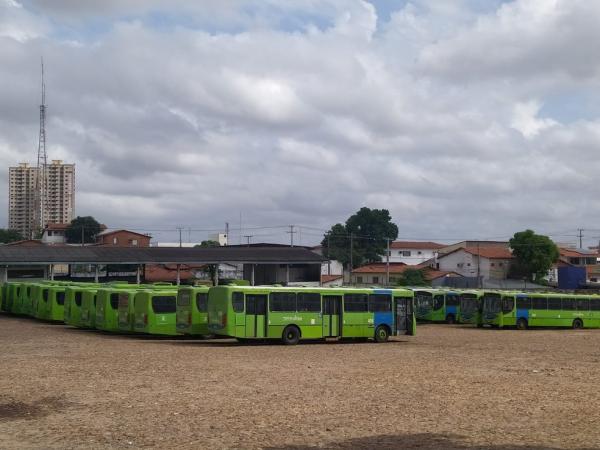 Greve dos ônibus em Teresina chega ao 4º dia com 138 ônibus em circulação