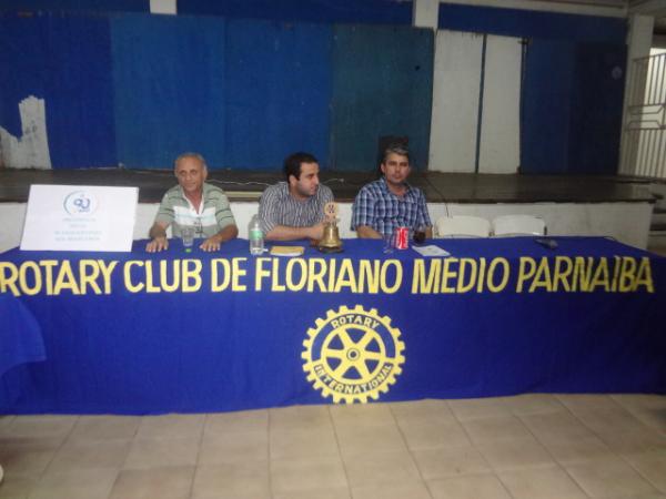 Previd&ecirc;ncia Social completa 90 anos e para comemorar Rotary Club realiza encontro.(Imagem:FlorianoNews)