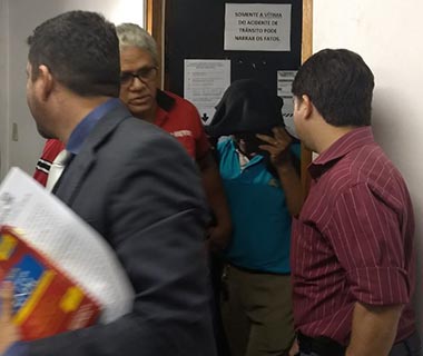 Motorista que atropelou recepcionista se apresenta à Polícia