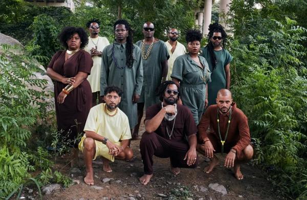 Banda Aláfia abre caminho para o álbum "Além do lá" com single que exalta potência da orixá Oxum