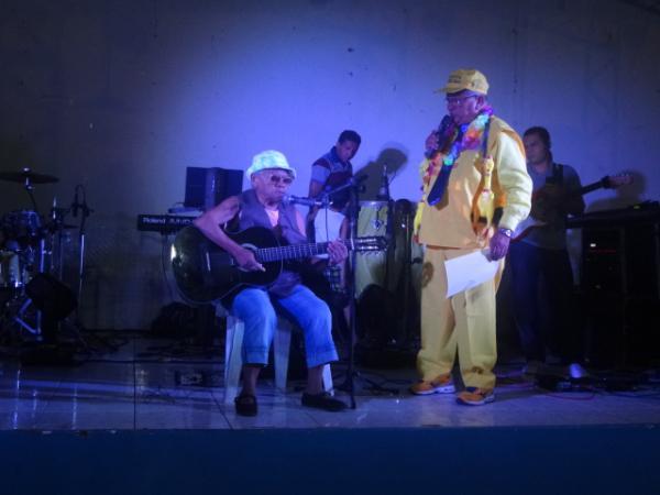 Morre "Teresa do Violão", figura popular de Floriano