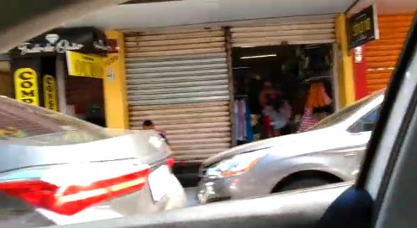 Mais de 20 lojas no Centro de Teresina são fechadas por desobedecerem decreto