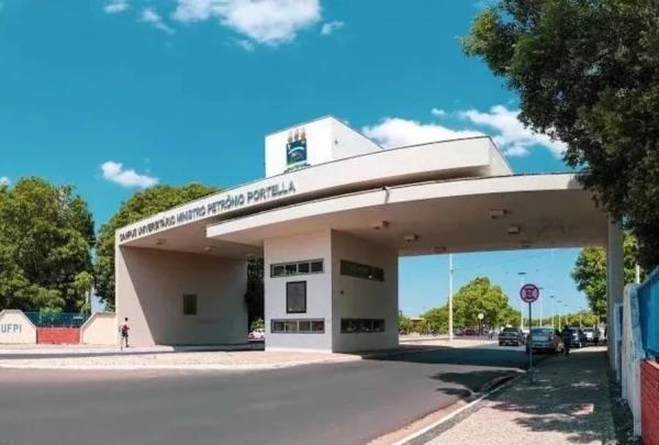 UFPI anuncia concurso: vagas para Técnicos; salários até R$ 4.556,92