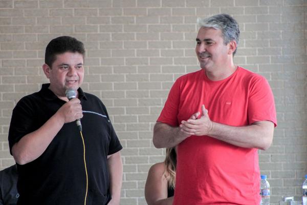 Maurício Bezerra é definido como pré-candidato a prefeito de Floriano em reunião do grupo político