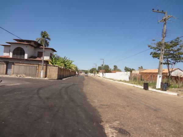 Prefeito baronense diz que m&aacute;quinas usadas em obras sofreram sabotagens.(Imagem:FlorianoNews)