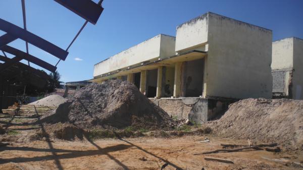 Obras de reforma e amplia&ccedil;&atilde;o do Mercado do Cruzeiro est&atilde;o em est&aacute;gio avan&ccedil;ado.(Imagem:FlorianoNews)