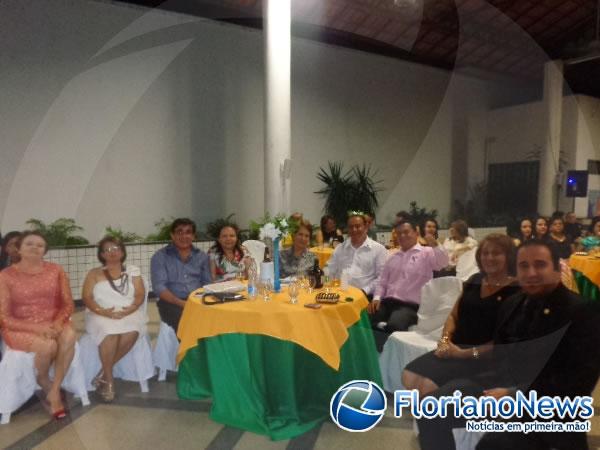 Clubes de Rotary de Floriano empossam nova presid&ecirc;ncia.(Imagem:FlorianoNews)