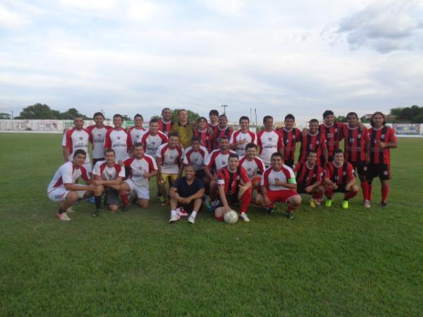 1º Jogo Beneficente de futebol é realizado no Estádio Tiberão