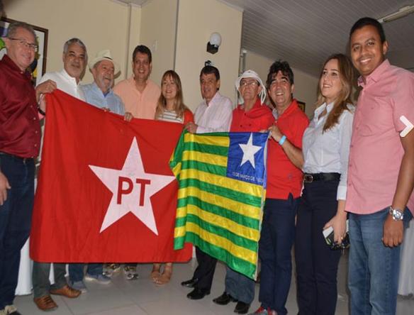 Lula chega ao Piauí, muda agenda e irá pernoitar dois dias em Teresina