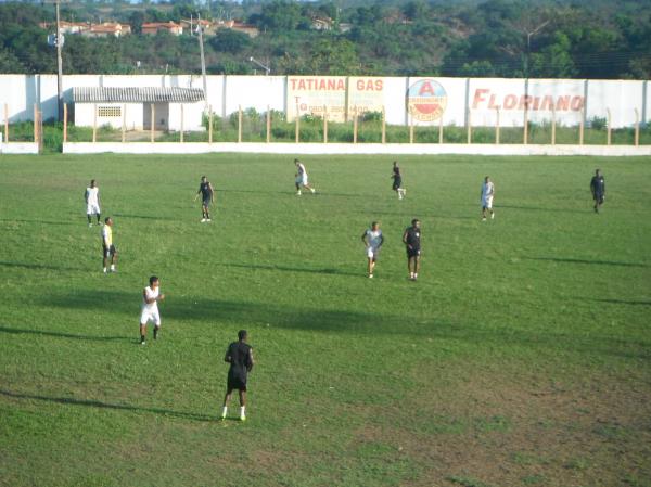 Cori-Sabbá e River se enfrentam hoje no estádio Tibério Nunes
