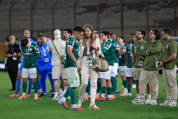Vai mudar muito? Por que Palmeiras planeja 2026 melhor à espera de três "reforços"