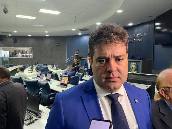 Luís André assume secretaria e Leonardo Eulálio vai retornar à Câmara de Teresina