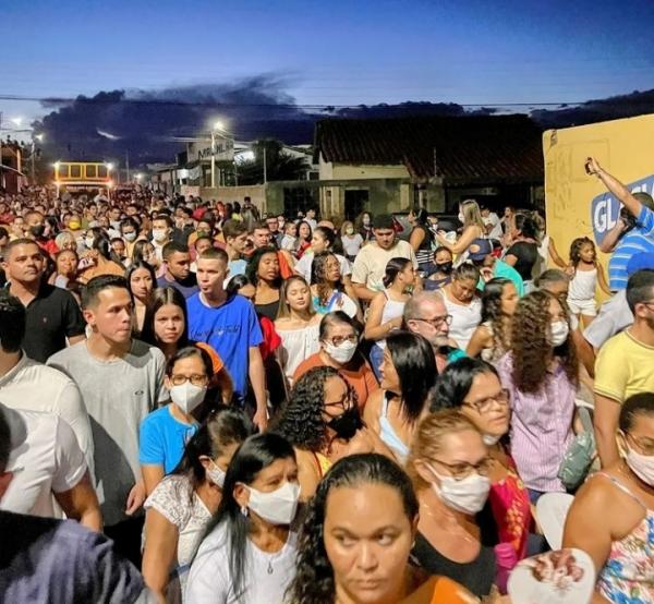 Deputado Francisco Costa participa da abertura de festejo em Campo Maior(Imagem:Reprodu&ccedil;&atilde;o)