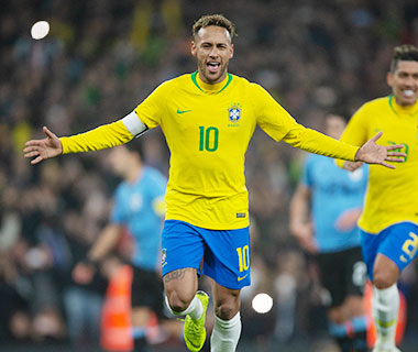 Neymar faz gol de pênalti, e Brasil ganha do Uruguai