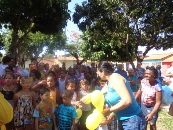 Posto de Sa&uacute;de do Bairro Caixa D'&aacute;gua promove festa para crian&ccedil;as.(Imagem:FlorianoNews)