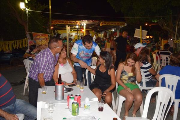 Record de p&uacute;blico na segunda de Carnaval  em Floriano(Imagem:Secom)