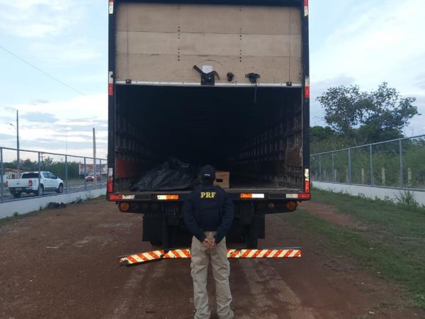 PRF recupera carga avaliada em aproximadamente R$ 42.000,00.(Imagem:Divulga&ccedil;&atilde;o PRF)