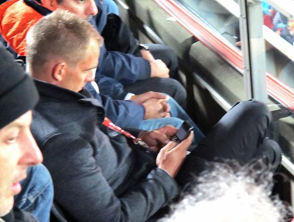 Ronald de Boer, irm&atilde;o de Frank, acompanha o confronto entra Brasil e Chile, no Ellis Park, em Joanesburgo, pelas oitavas de final da Copa do Mundo (Imagem:Thiago Ribeiro )