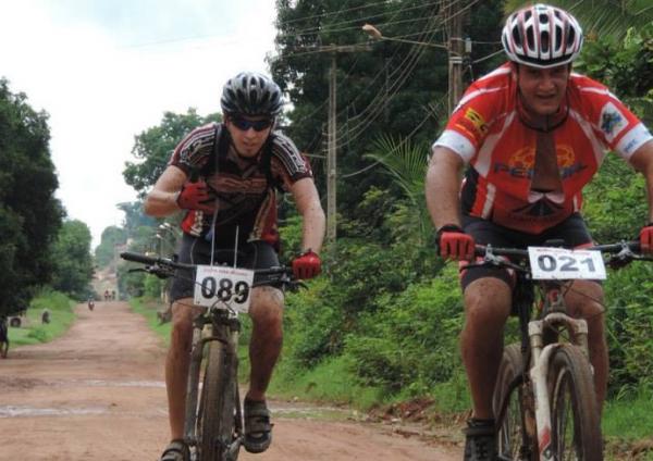 No percurso, atletas d&atilde;o volta em circuito fechado de 4km.(Imagem:Divulga&ccedil;&atilde;o/Aldeia)