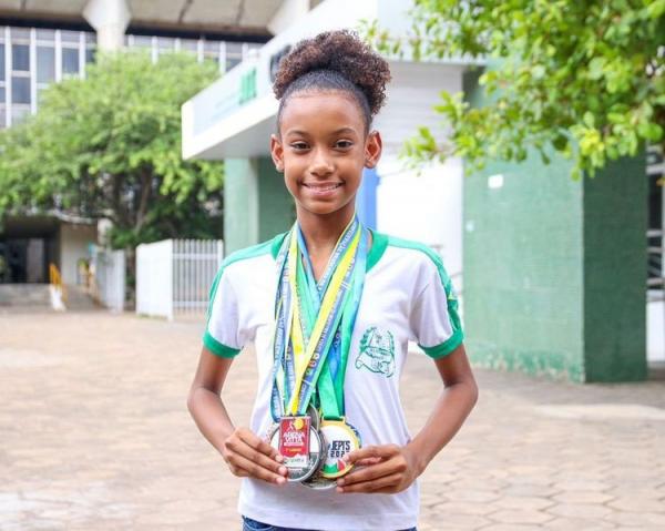 Alunas da rede estadual destacam protagonismo feminino nas Olimpíadas de Conhecimentos