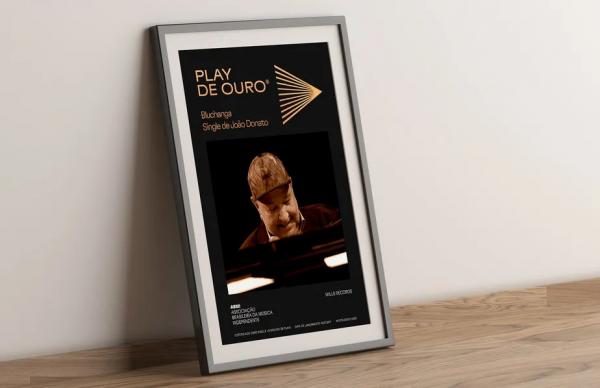 "Play de ouro" chega ao mercado fonográfico para certificar o consumo de discos na era digital