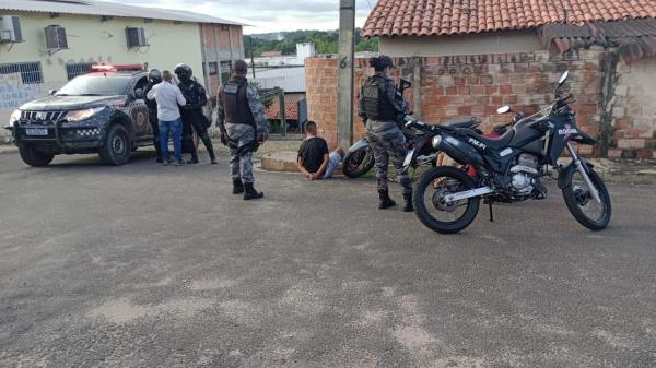 Criança de 3 anos é baleada com dois tiros durante assalto na zona Leste de Teresina